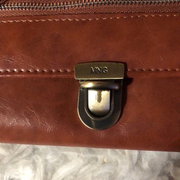 Mango wallet - Picture 2 of 3